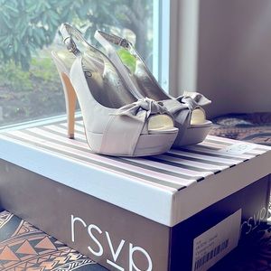 RSVP size 7 peep toe pumps